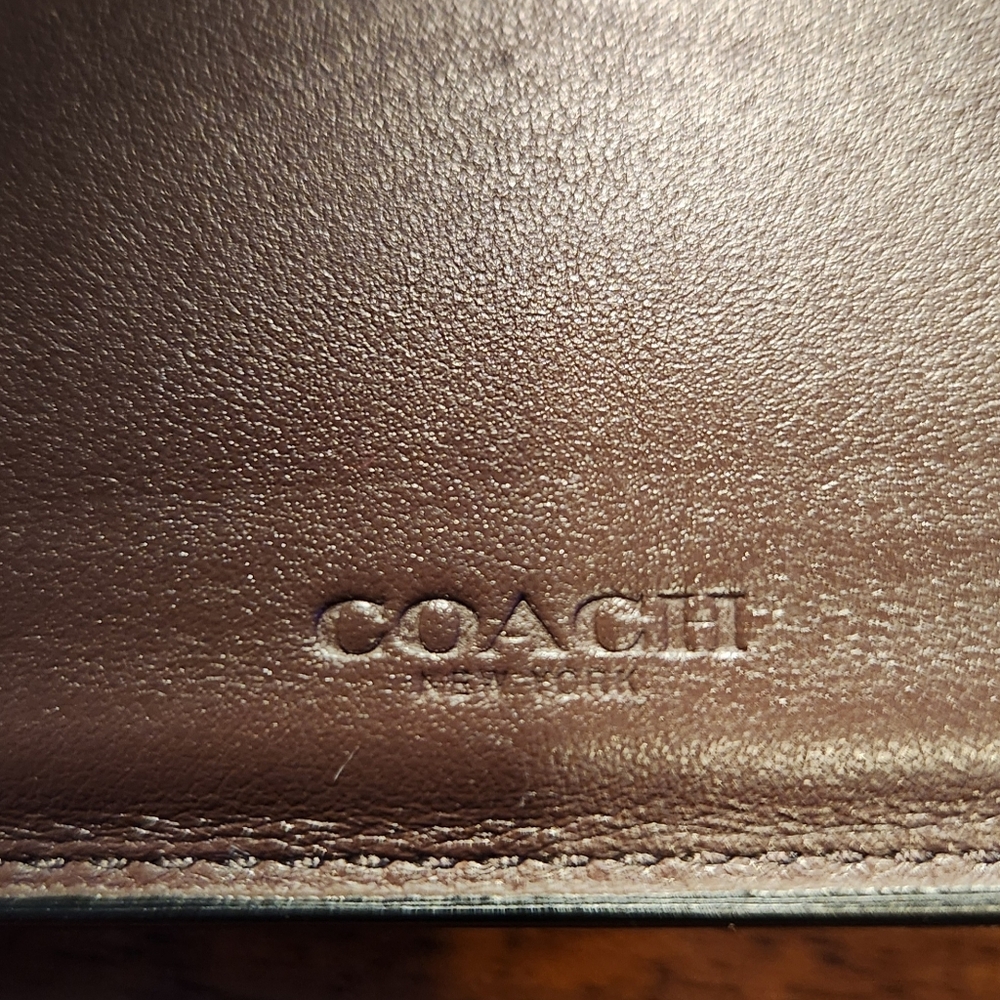 Coach Mahogany 3-in-1 Mens Wallet. EUC! - Picture 6 of 6